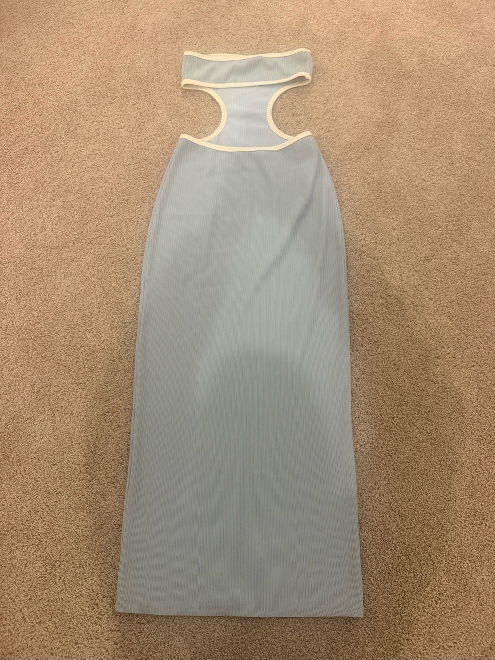 Edikted Ribbed Cut Out Maxi Dress - Picture 3 of 5